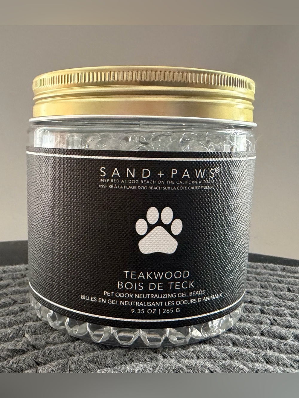 ✨NWT✨ SAND+Paws: Odor Neutralizing Gel Beads -Teakwood